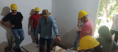  Alunos da UDESC conhecendo a CGH Hoppe no município de Ibirama-SC.